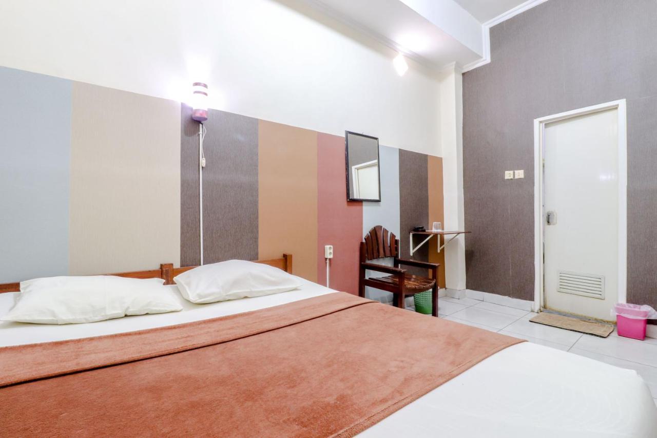 Hotel Bintang Malang Exterior photo